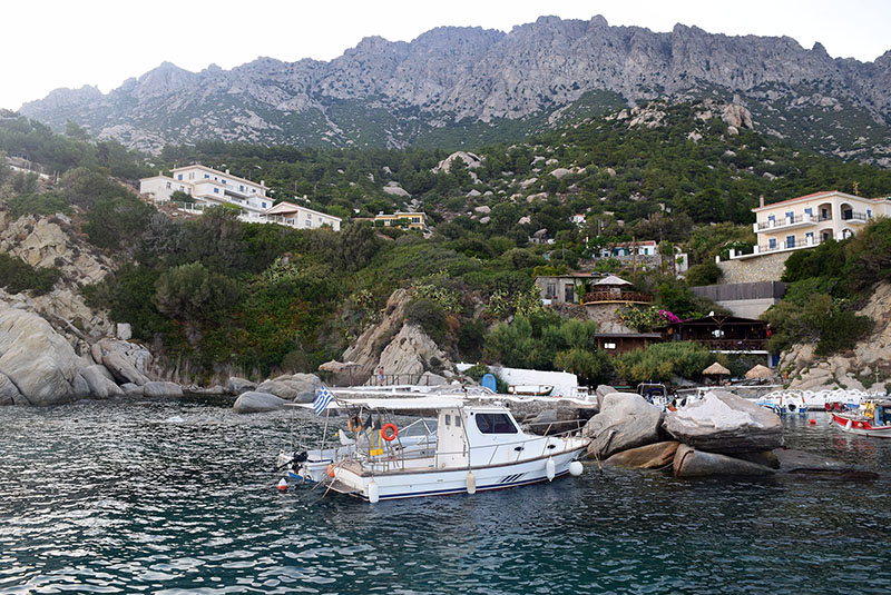 Longevity in Ikaria: The secrets of life, the diet and the famous festivals