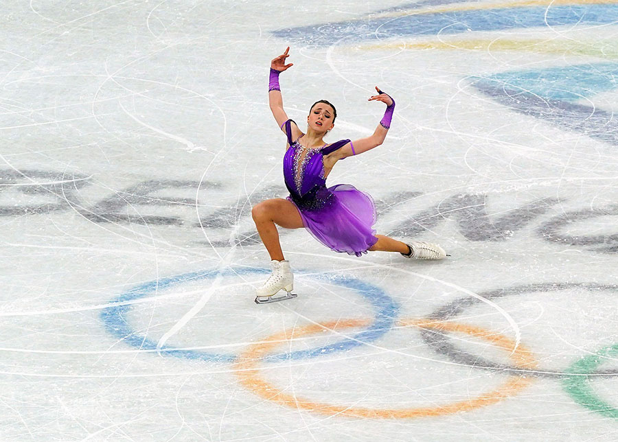 A photograph of Kamila Valieva performing at the Beijing Winter Olympic Games on Feb 6th, 2022.